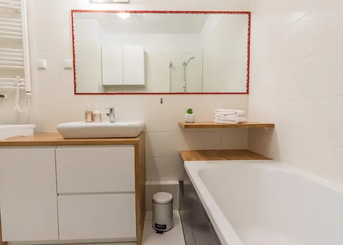 Ann 4 Oceany アパート グダニスク